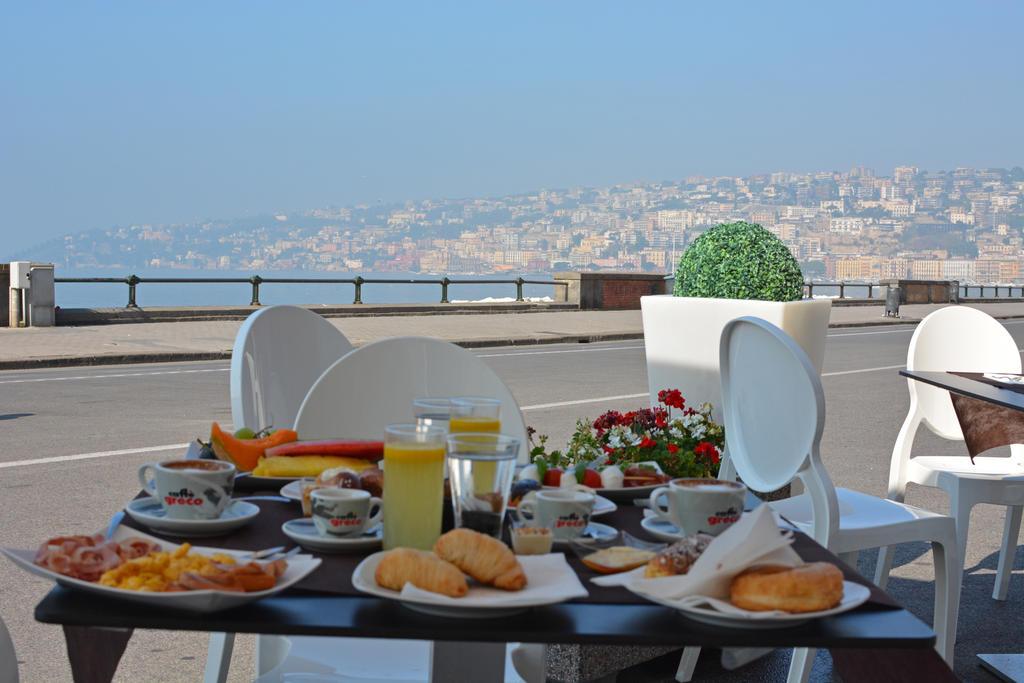 Partenope Relais Napoli Esterno foto