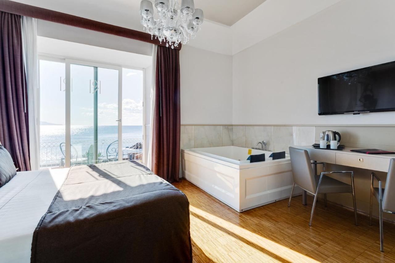 Partenope Relais Napoli Esterno foto